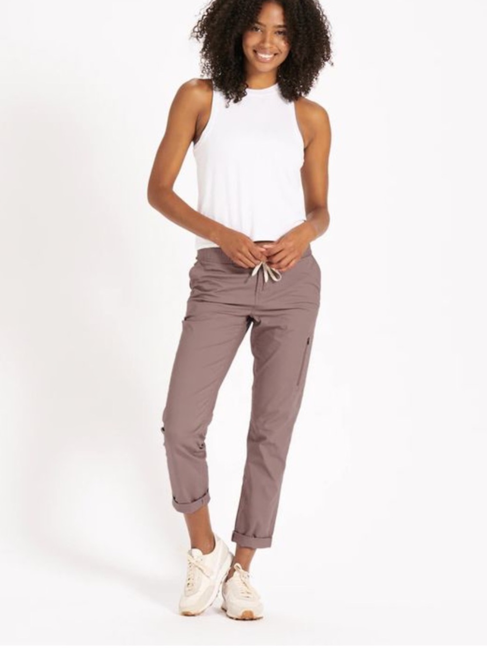 Vuori Women’s Rip Stop Casual Drawstring Pants in Mauve